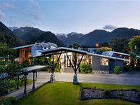 Scenic Hotel Franz Josef Glacier