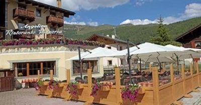 фото отеля Hotel Angelica Livigno