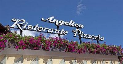 фото отеля Hotel Angelica Livigno