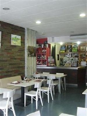 фото отеля Hostal Can Massot