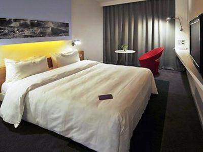 фото отеля Mercure Nantes Gare Sud