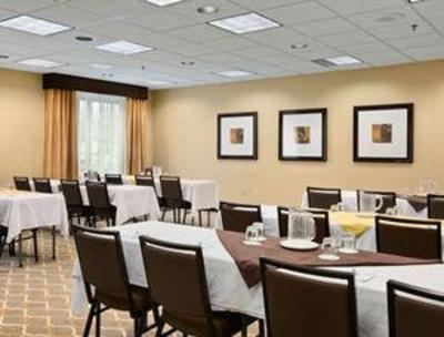 фото отеля Wingate by Wyndham Charleston