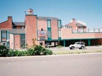 Sanatra Inn