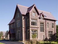 Penrhiw Hotel
