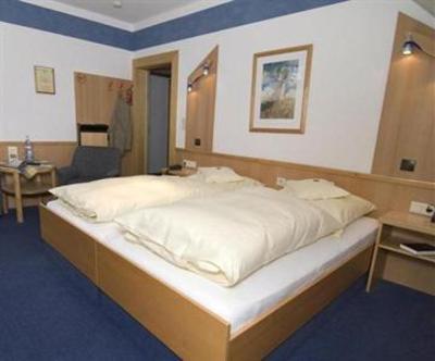 фото отеля Hotel Garni Elbe