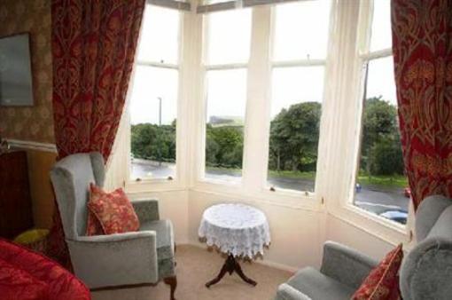 фото отеля Tower Court Apartments Saltburn-by-the-Sea