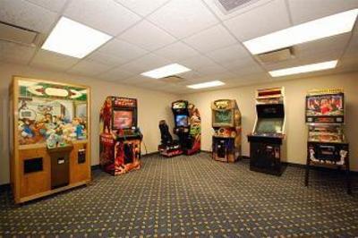 фото отеля Baymont Inn & Suites Airport Des Moines