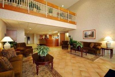 фото отеля Baymont Inn & Suites Airport Des Moines