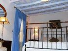 фото отеля Casa de La Robledo Guest House Penaflor