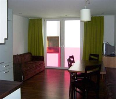фото отеля Almandin Apartments