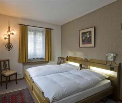 фото отеля Hotel Loetschberg