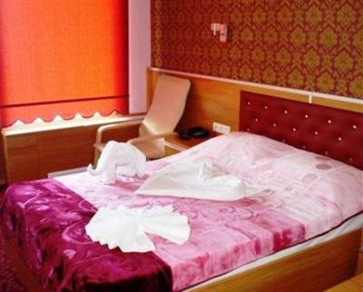 фото отеля Otel Heyamo