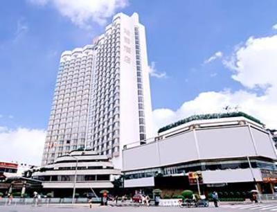 фото отеля Rosedale Hotel & Suites