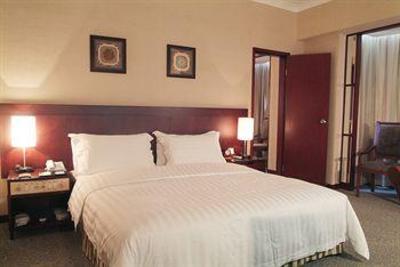 фото отеля Rosedale Hotel & Suites