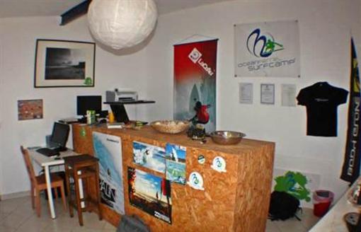 фото отеля Ocean Ferrel Surf Camp - Peniche