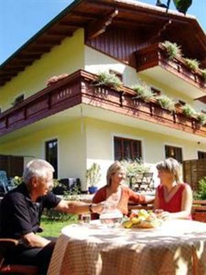 фото отеля Haus Mayr Pension