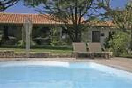 фото отеля Hotel Le Clos St Martin