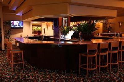 фото отеля Embassy Suites Hotel Salt Lake City