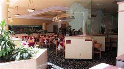 фото отеля Embassy Suites Hotel Salt Lake City