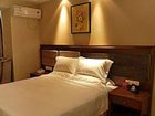 фото отеля Snug Business Room