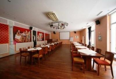 фото отеля Fürsteneck Hotel Bernburg