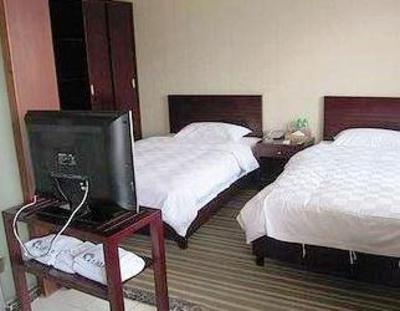 фото отеля Yuchen Hotel