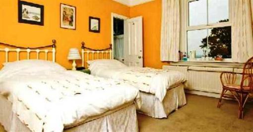 фото отеля Dowfold House Bed & Breakfast