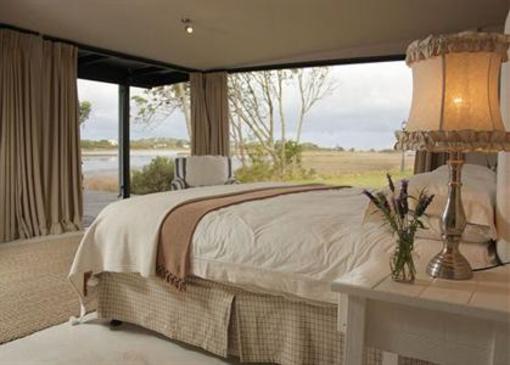 фото отеля Plett River Lodge