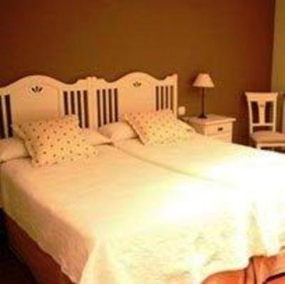 фото отеля Villa Mencia Corrulon