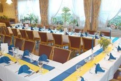 фото отеля Land-gut-Hotel Waldesruh
