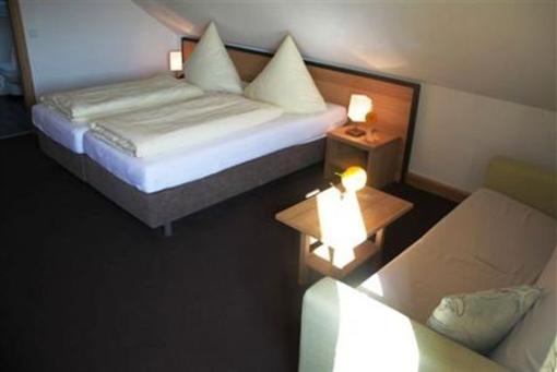 фото отеля Hotel Haussler Langenbruck