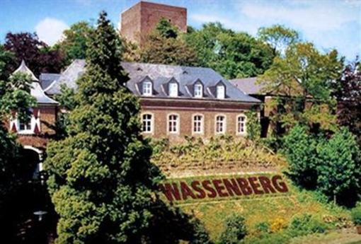 фото отеля Burg Wassenberg