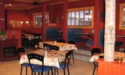 фото отеля Auberge Chez Isaïe Hotel Ferme-Neuve