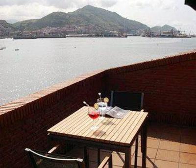 фото отеля Embarcadero Hotel Getxo