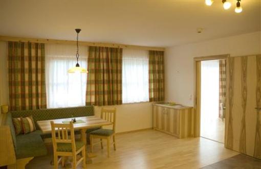 фото отеля Appartements Stiererhof