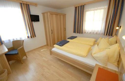 фото отеля Appartements Stiererhof