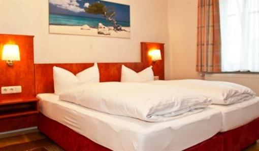 фото отеля Pension Altstadt Garni