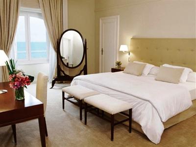 фото отеля NH Gran Hotel Provincial