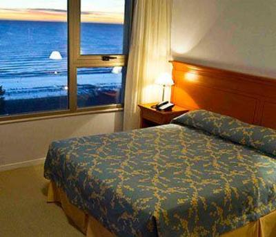 фото отеля Australis Yenehue Hotel Puerto Madryn