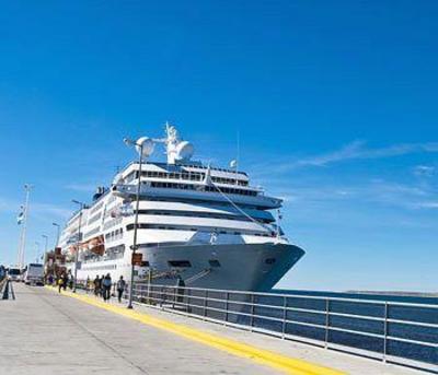 фото отеля Australis Yenehue Hotel Puerto Madryn