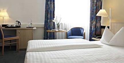 фото отеля InterCityHotel Rostock