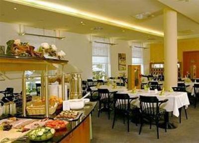 фото отеля InterCityHotel Rostock
