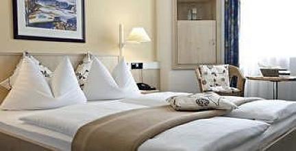 фото отеля InterCityHotel Rostock