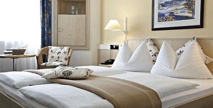 фото отеля InterCityHotel Rostock