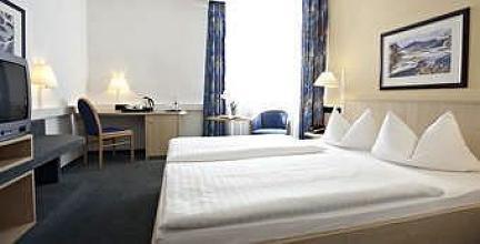 фото отеля InterCityHotel Rostock