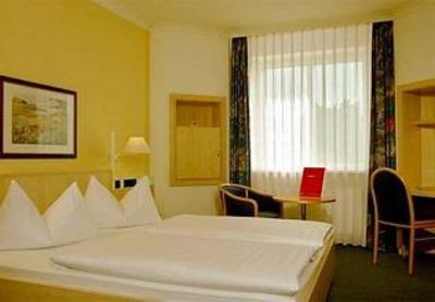 фото отеля InterCityHotel Rostock