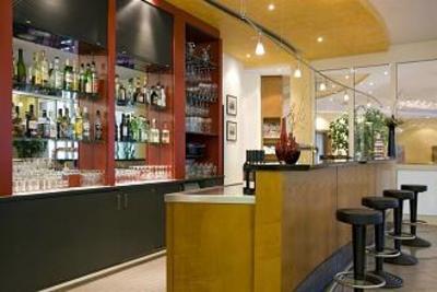 фото отеля InterCityHotel Rostock