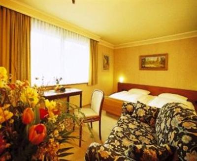 фото отеля Stadt Gut Hotel Hirsch Heidenheim an der Brenz