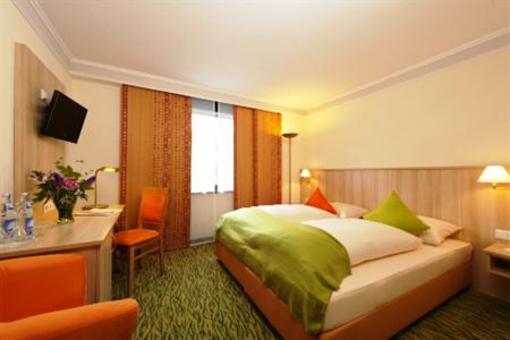 фото отеля Stadt Gut Hotel Hirsch Heidenheim an der Brenz