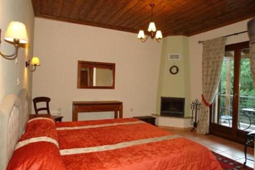 фото отеля Koniskos Hotel